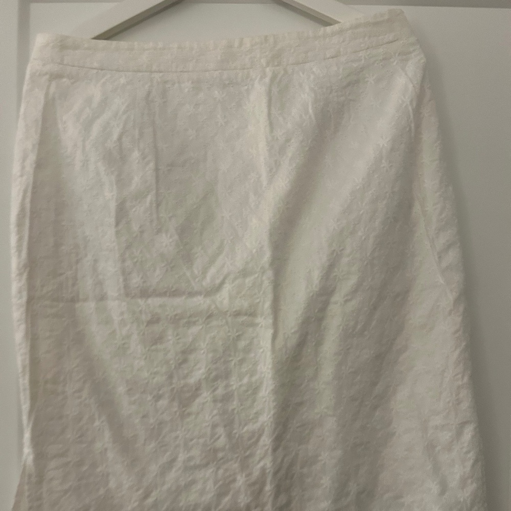 Liz Sport Summer Eyelet Skirt